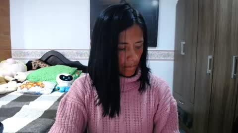 Snapshot of sharoon__cherry_ chatting on 07.22.26 sharon online show from 07.22.26