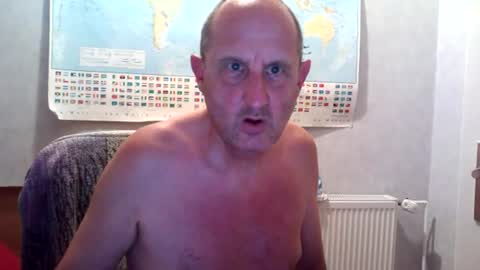 Snapshot of sharpshoder chatting on 06.27.26 Peter online show from 06.27.26