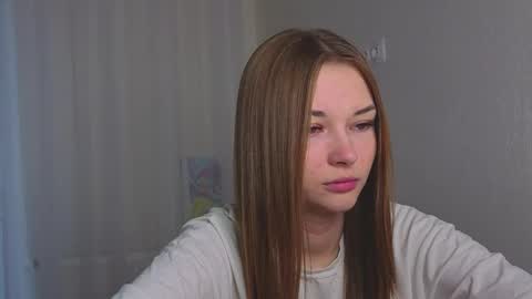 Miroslava online show from 10.07.25