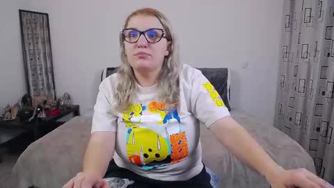 Snapshot of sharronalexa chatting on 02.05.26 sharronalexa online show from 02.05.26