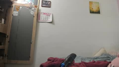 shauneefoxx_ online show from 04.05.26