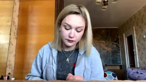 Snapshot of shawandamisemer chatting on 04.27.26 Lilith online show from 04.27.26