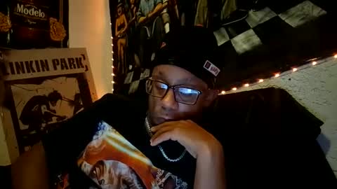 shawnvegas67 online show from 12.18.25