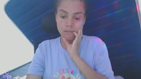 Snapshot of shayna_cute chatting on 05.25.26 Shayna online show from 05.25.26