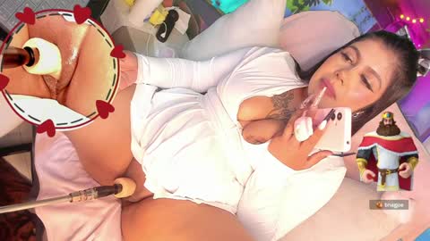 Snapshot of shayna_manson_ chatting on 01.24.25 INDEPENDENT MODEL ITS JUST YOU ME online show from 01.24.25