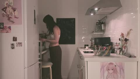 Chiara online show from 12.21.24