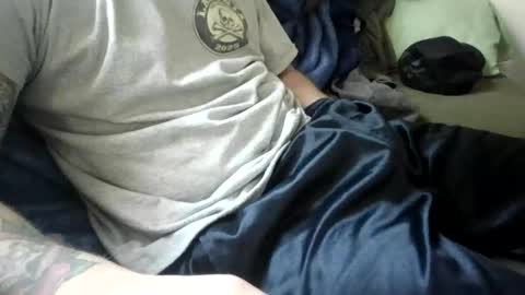 Snapshot of sheepydoggy45 chatting on 12.21.25 sheepydoggy45 online show from 12.21.25