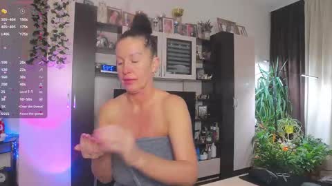 Sheila GMT 2 Tuesday Wednesday Friday Saturday Sunday- 8  5  online show from 01.13.26