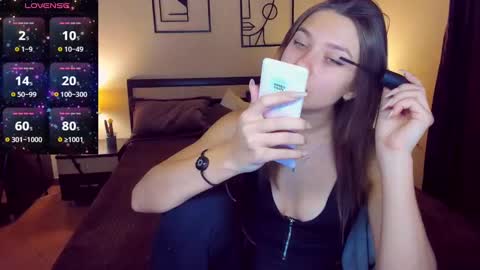 Snapshot of sheillatyler chatting on 02.01.25 Alexis online show from 02.01.25