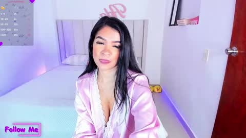 Snapshot of sheirysex chatting on 12.17.24 Danna online show from 12.17.24