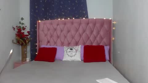 shelia420715 online show from 11.26.25