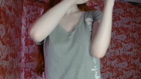 Snapshot of shelikessoymilk chatting on 07.09.26 Erika online show from 07.09.26