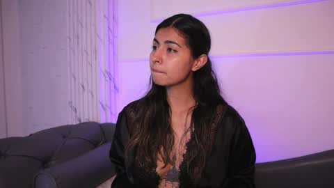  Transmission schedule Monday - Friday 715 am to 200 pm time Colombia  online show from 02.13.25