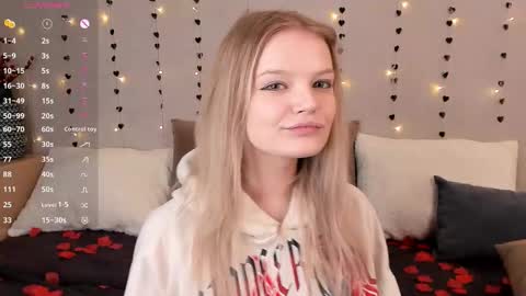 Snapshot of shellyboom chatting on 02.10.26 shellyboom online show from 02.10.26