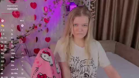 Snapshot of shellyboom chatting on 02.24.26 shellyboom online show from 02.24.26