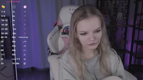 Snapshot of shellyboom chatting on 04.16.26 shellyboom online show from 04.16.26