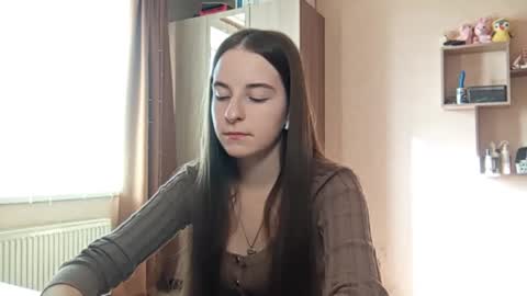 Snapshot of shereeguyott chatting on 03.02.26 Emma online show from 03.02.26