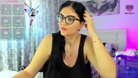 Snapshot of sherllystone chatting on 01.25.25 Miky online show from 01.25.25