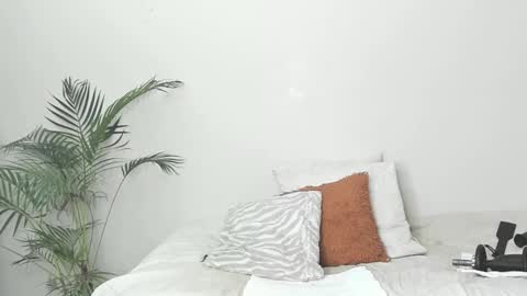 Sherlyn Adams online show from 02.09.25