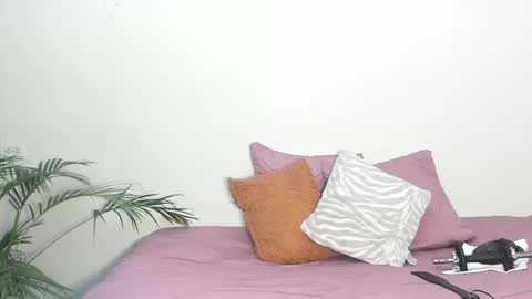 Sherlyn Adams online show from 02.17.25