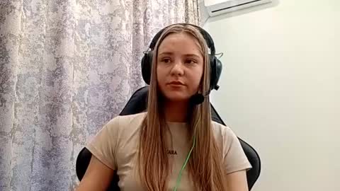 Lisa online show from 11.26.25