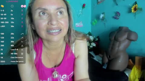 Snapshot of sherylov chatting on 03.30.26 Shera Hade online show from 03.30.26