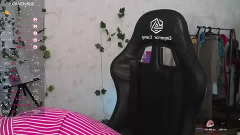 Vanessa online show from 10.07.25