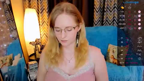 Hello guys my name is Aemilia online show from 12.17.25