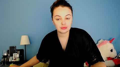 Vikki online show from 04.03.26