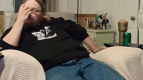 Snapshot of shifty885 chatting on 05.13.26 shifty885 online show from 05.13.26