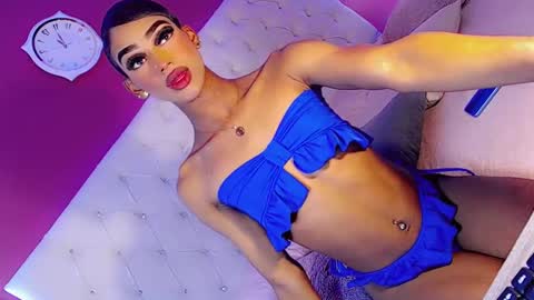 Snapshot of shiirleysweet chatting on 12.11.24 shiirleysweet online show from 12.11.24