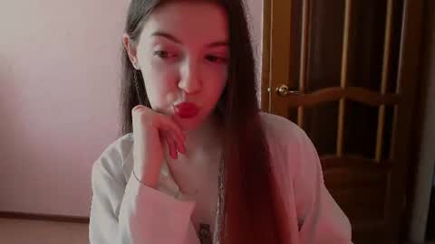 Snapshot of shiraha___rafieru chatting on 06.16.26 shiraha___rafieru online show from 06.16.26