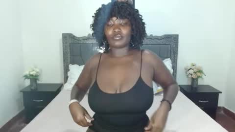 Snapshot of shiratie chatting on 04.19.26 Shirat online show from 04.19.26