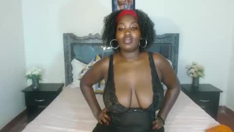 Snapshot of shiratie chatting on 04.20.26 Shirat online show from 04.20.26