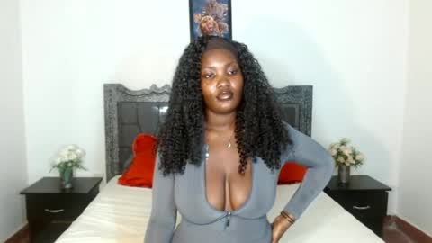 Snapshot of shiratie chatting on 06.14.26 Shirat online show from 06.14.26