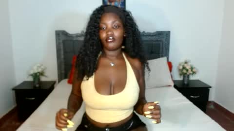 Snapshot of shiratie chatting on 06.14.26 Shirat online show from 06.14.26