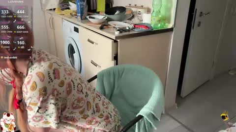 Im Lilu Rosenblum  Guys I have   ----Ill be glad to see you there online show from 11.27.25