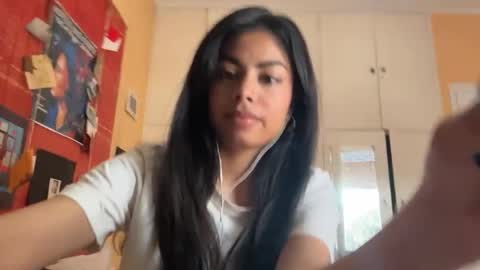 Snapshot of shirleendurrah chatting on 04.20.26 Karin online show from 04.20.26