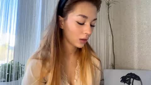 Snapshot of shirleepoma chatting on 04.17.26 Joli online show from 04.17.26