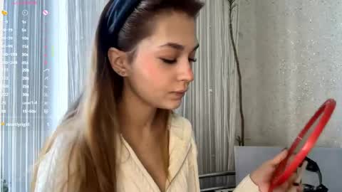 Snapshot of shirleepoma chatting on 05.06.26 Joli online show from 05.06.26