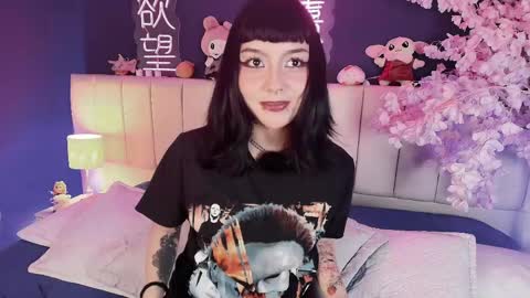 Snapshot of shizuko___ chatting on 05.06.26 Valentina online show from 05.06.26