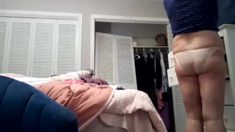 shmooinaround online show from 11.21.25