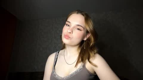 Snapshot of shondareadus chatting on 03.18.26 Sade online show from 03.18.26
