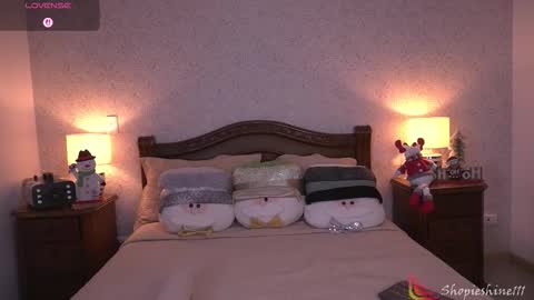 Sophie online show from 12.03.25