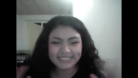 Snapshot of shoriqueso chatting on 11.28.25 shoriqueso online show from 11.28.25