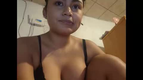 Snapshot of shoriqueso chatting on 01.12.26 shoriqueso online show from 01.12.26