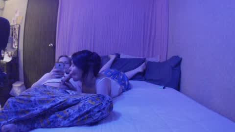 Snapshot of short_cakes05 chatting on 12.15.24 Short Cakes online show from 12.15.24