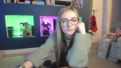 short sweetpea online show from 12.24.24