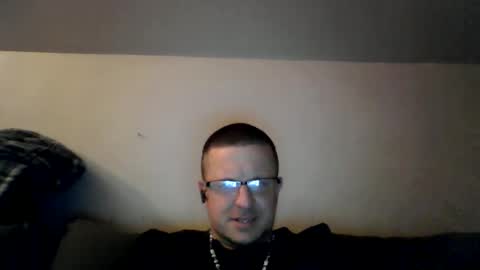 Snapshot of shortmel chatting on 04.21.26 shortmel online show from 04.21.26