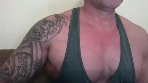 Snapshot of show_on_for_you chatting on 12.12.24 show_on_for_you online show from 12.12.24